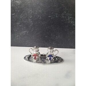 Vintage Metal Salt And Pepper Shakers Souvenir From Minnesota, READ FAIR